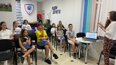 юний волонтер юний волонтер