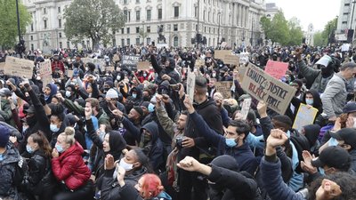 "Расизм – це вірус": світом прокотилися масові протести через дискримінацію