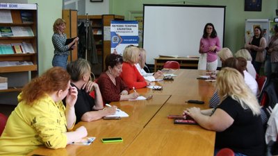 У бібліотеці Дніпра запрацювали безкоштовні розмовні курси з української