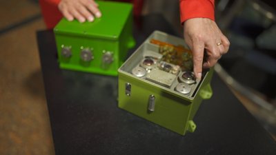 В Житомирському музеї космонавтики можна побачити модель приладу, який записав перші слова з космосу В Житомирському музеї космонавтики можна побачити модель приладу, який записав перші слова з космосу