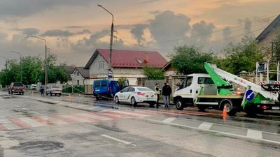 Стало відомо про стан матері та дітей, які травмувалися в ДТП у Франківську Стало відомо про стан матері та дітей, які травмувалися в ДТП у Франківську