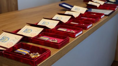 Посмертно нагородили відзнаками десятьох військових з Рівненщини