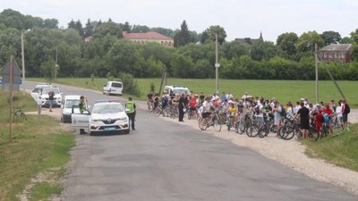 У громаді на Тернопільщині відбувся благодійний веломарафон У громаді на Тернопільщині відбувся благодійний веломарафон
