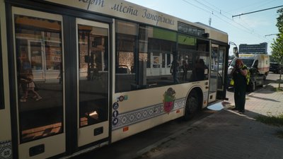обстріл автобуса Запоріжжя, атака дрона Запоріжжя, Запоріжелектротранс