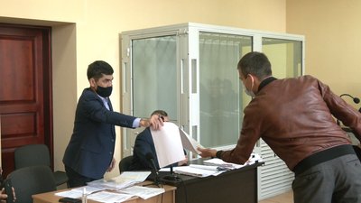 Суд у справі Астанова: допитали двох слідчих Суд у справі Астанова: допитали двох слідчих