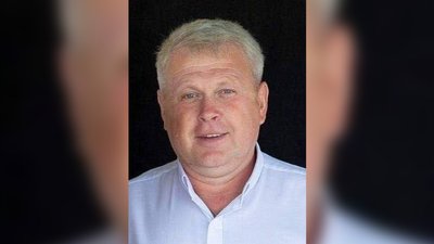 На Чернігівщині поховали Миколу Кузьменка, Володимира Карнюціна та Романа Нагача, які загинули на фронті На Чернігівщині поховали Миколу Кузьменка, Володимира Карнюціна та Романа Нагача, які загинули на фронті