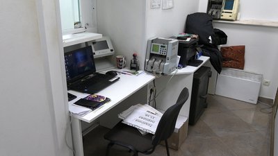 У Вінниці в обмінному пункті проводили незаконні операції з криптовалютою У Вінниці в обмінному пункті проводили незаконні операції з криптовалютою