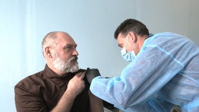 На Львівщині вакцинують військових 24-ї бригади перед ротацією на Схід