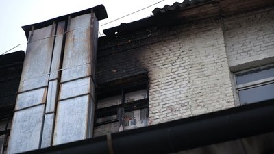 Евакуювали людей під час пожежі: у Вінниці трьом чоловікам вручили дипломи "За відвагу" Евакуювали людей під час пожежі: у Вінниці трьом чоловікам вручили дипломи "За відвагу"