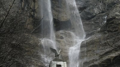 Водопад Учан-Су в Ялті 