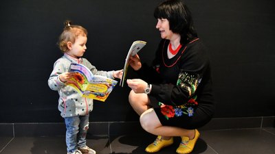 Міжнародною премією "Культурна дипломатія" нагородили житомирську письменницю і перекладачку Світлану Гресь Міжнародною премією "Культурна дипломатія" нагородили житомирську письменницю і перекладачку Світлану Гресь