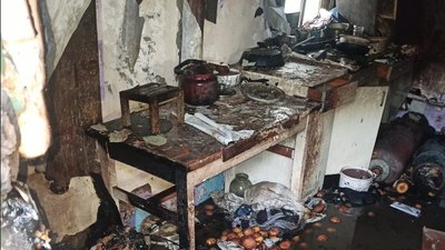 На Полтавщині у пожежі у будинку виявили тіло господаря На Полтавщині у пожежі у будинку виявили тіло господаря