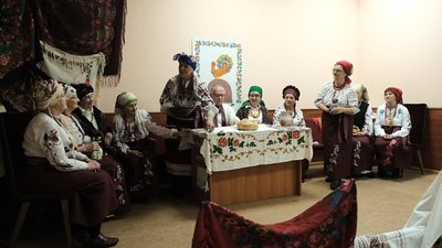 Українські пісні, танці та ворожіння: як у вінницькому терцентрі святкували Андріївські вечорниці