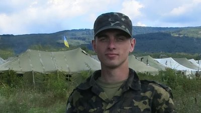 "Я – мати героя, який загинув, захищаючи Україну". Історія тернополянки Лесі Орляк "Я – мати героя, який загинув, захищаючи Україну". Історія тернополянки Лесі Орляк