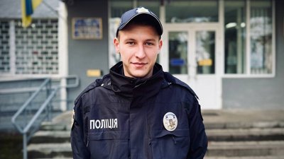 "Ніколи не пожалію, що пішов на війну": волинянин після втрати ноги став стажером Нацполіції