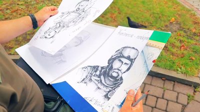 Шевченко у бронежилеті та Леся Українка в касці: захисник з Вінниччини малює відомих поетів Шевченко у бронежилеті та Леся Українка в касці: захисник з Вінниччини малює відомих поетів