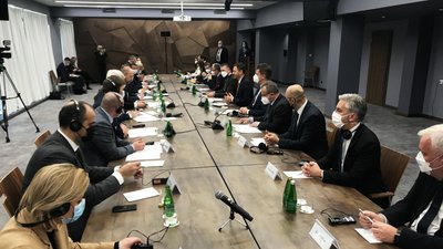 На Закарпаття прибули прем'єр-міністри України та Словаччини