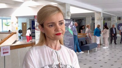 Ірина Недошитко, завідувачка кафедри інформаційної та соціокультурної діяльності ЗУНУ Ірина Недошитко, завідувачка кафедри інформаційної та соціокультурної діяльності ЗУНУ