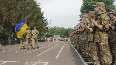 Майбутні офіцери з черкащини склали присягу на вірність народу