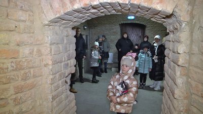 У Луцьку організували екскурсію для вимушено переселених українців У Луцьку організували екскурсію для вимушено переселених українців