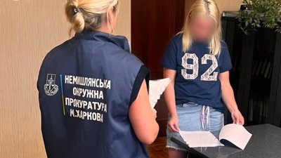 свекра і його невістку підозрюють у незаконному заволодінні квартирою