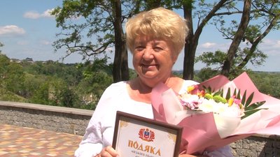 У Черкасах пошанували за волонтерство директорів та випускників шкіл У Черкасах пошанували за волонтерство директорів та випускників шкіл