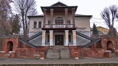 У Луцьку руйнується дитяча залізниця У Луцьку руйнується дитяча залізниця