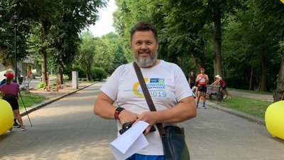 Херсонець Ігор Гарагуля у Львові біг на підтримку військових, які зараз у полоні