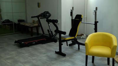 У Житомирі в Домі ветерана облаштовують тренажерну залу У Житомирі в Домі ветерана облаштовують тренажерну залу