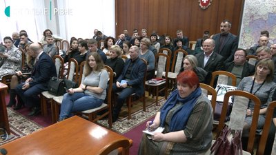 Хочуть вирішувати самі: ОТГ Рівненщини виступили проти того, як їх укрупнюють Хочуть вирішувати самі: ОТГ Рівненщини виступили проти того, як їх укрупнюють