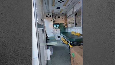 Для порятунку життя черкащан та переселенців: британці передали авто екстренки Для порятунку життя черкащан та переселенців: британці передали авто екстренки