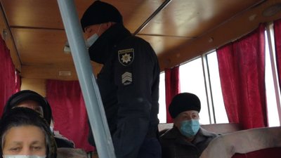 60 постанов та два протоколи. На Миколаївщині поліцейські контролюють дотримання карантинних норм 60 постанов та два протоколи. На Миколаївщині поліцейські контролюють дотримання карантинних норм
