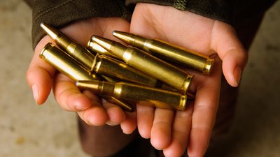 Через вибух боєприпаса травмувався 10-річний хлопчик у Чернігові