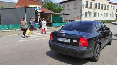 На Житомирщині під колеса автомобіля потрапив 7-річний хлопчик На Житомирщині під колеса автомобіля потрапив 7-річний хлопчик