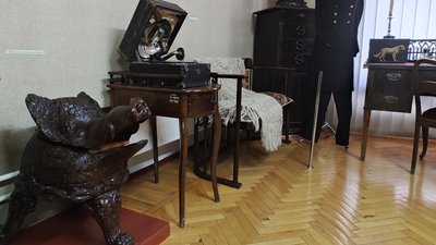 Який експонат вважається найпопулярнішим у Хмельницькому обласному краєзнавчому музеї Який експонат вважається найпопулярнішим у Хмельницькому обласному краєзнавчому музеї