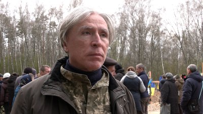 «Загинули в боротьбі з нечистою силою»: у Ялівщині поховали захисників Чернігова «Загинули в боротьбі з нечистою силою»: у Ялівщині поховали захисників Чернігова