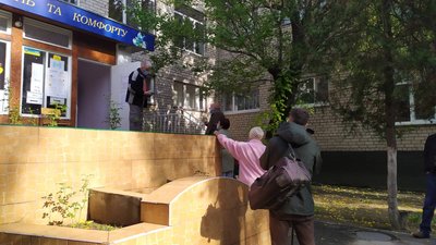 Голосування на миколаївських дільницях в умовах карантину Голосування на миколаївських дільницях в умовах карантину