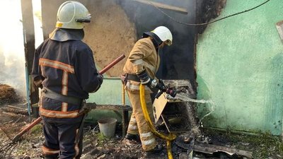 У Негівцях на Франківщині горів господарський комплекс. Загинув власник