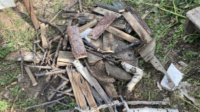 Без води, світла і газу: у звільненому Довгенькому на Харківщині готуються до зими Без води, світла і газу: у звільненому Довгенькому на Харківщині готуються до зими