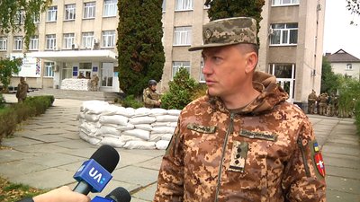 У Житомирі резервісти відпрацювали комплекс навчань з охорони та оборони державних об'єктів У Житомирі резервісти відпрацювали комплекс навчань з охорони та оборони державних об'єктів