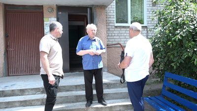 Стан укриттів на Житомирщині: у Бердичеві люди в протирадіаційному укритті зберігають картоплю і консервацію Стан укриттів на Житомирщині: у Бердичеві люди в протирадіаційному укритті зберігають картоплю і консервацію