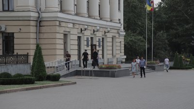 У Запорізькій міській раді поліція та прокуратура проводять обшуки У Запорізькій міській раді поліція та прокуратура проводять обшуки