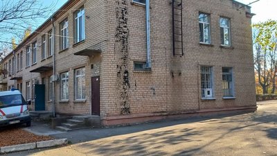 На Херсонщині в обласній інфекційній лікарні розгорнули додаткові ліжка На Херсонщині в обласній інфекційній лікарні розгорнули додаткові ліжка