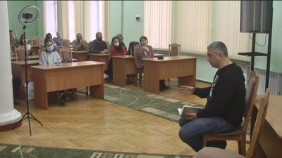 Журналіст Вахтанг Кіпіані презентував вінничанам свою книгу "Справа Василя Стуса" Журналіст Вахтанг Кіпіані презентував вінничанам свою книгу "Справа Василя Стуса"