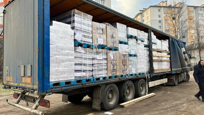 Українські сувеніри за донат на ЗСУ: прикарпатські волонтери створили крамницю, щоб допомогти армії Українські сувеніри за донат на ЗСУ: прикарпатські волонтери створили крамницю, щоб допомогти армії