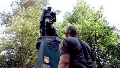 Спогади про облогу луганських прикордонників у 2014 році Спогади про облогу луганських прикордонників у 2014 році