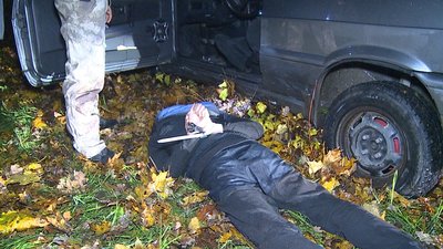 Катували та вимагали неіснуючий борг: на Вінниччині поліція затримала злочинну групу Катували та вимагали неіснуючий борг: на Вінниччині поліція затримала злочинну групу