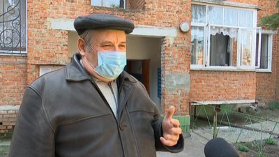За зауваження про відсутність маски сумчанину побили вікно За зауваження про відсутність маски сумчанину побили вікно
