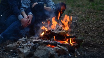 Киян та жителів області попередили про загрозу виникнення пожеж