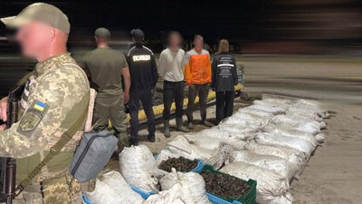Незаконний вилов мідій, Сухий лиман, Одещина, ДПСУ